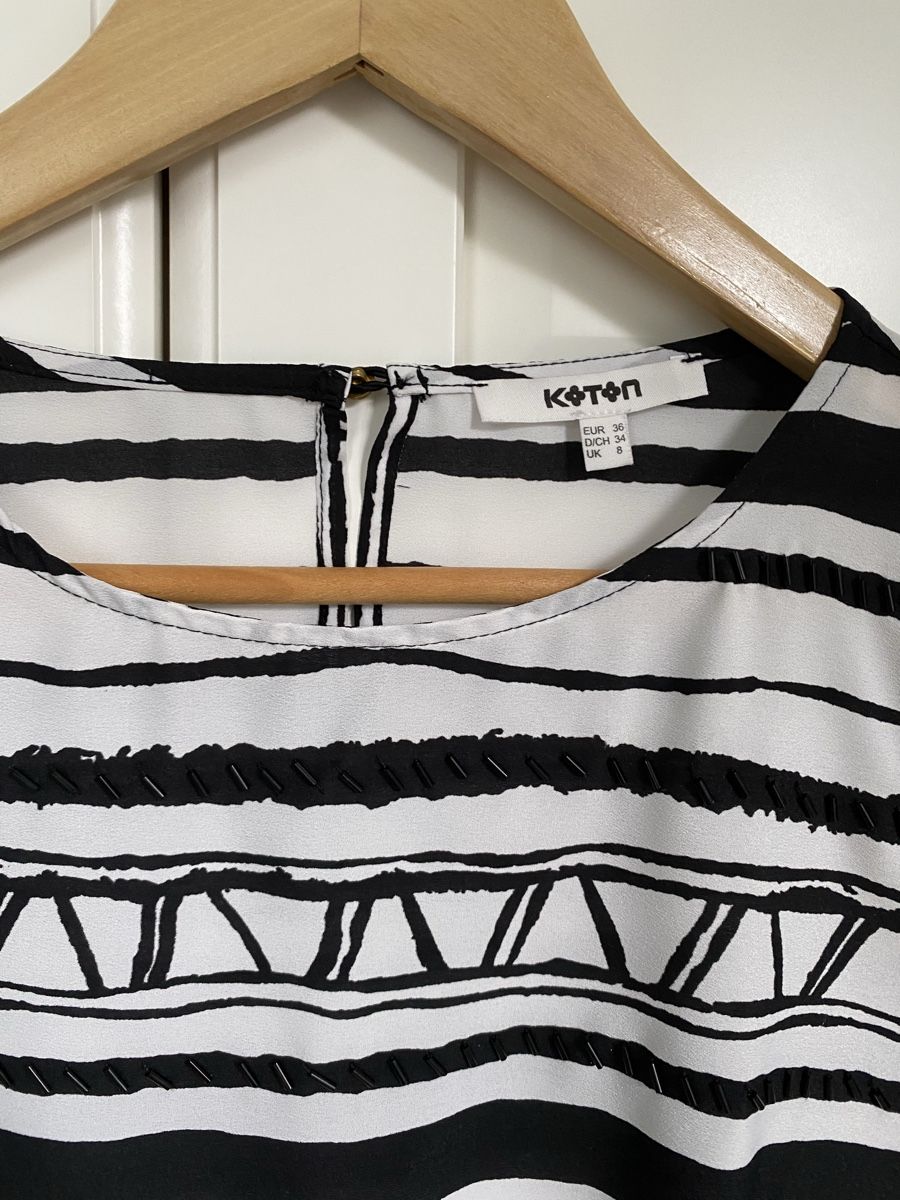 Camicette: Black & White Long Sleeve Blouse - Size 36 – Usato da Schlieren venduto da tug_568r 1