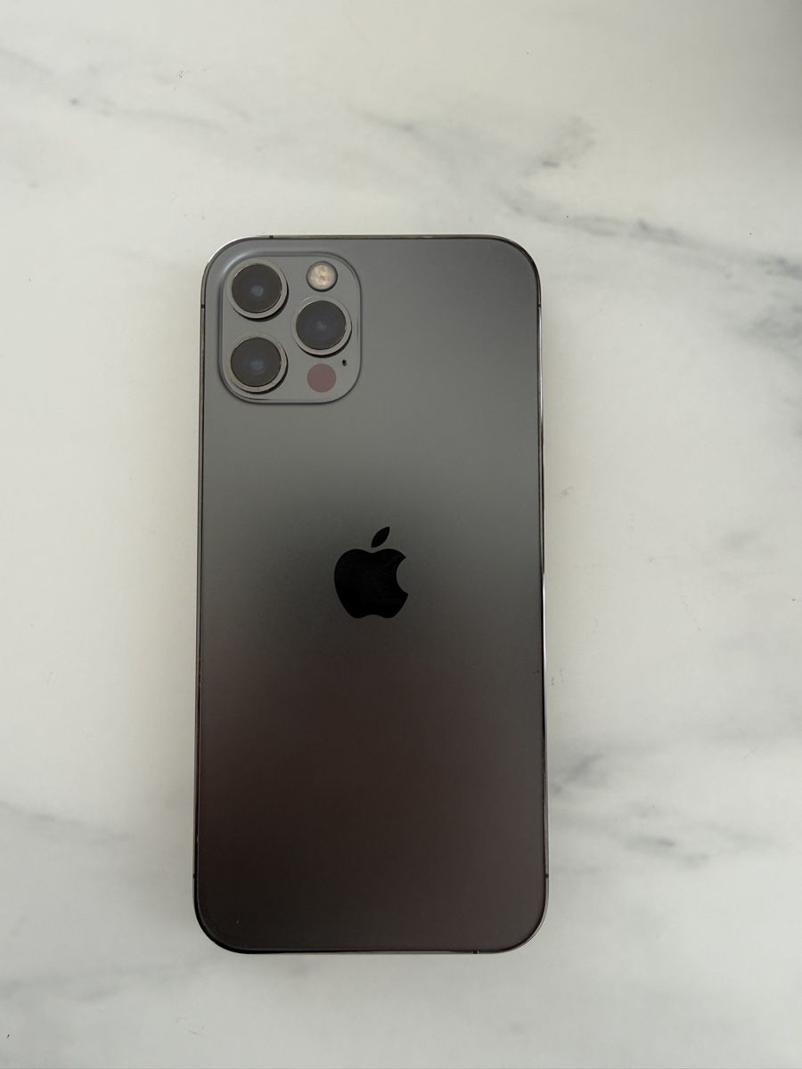 Apple Handys / Smartphones: iPhone 12 Pro  – Gebraucht aus Frenkendorf von Joleen24 2