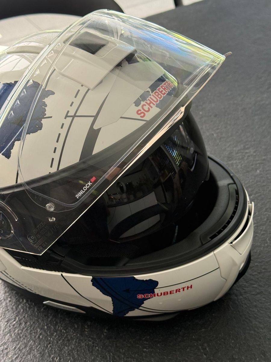 Schuberth Casques & visières: Casque moto modulable Schuberth C5 globe Blue taille s – D'occasion à Epalinges par lejef 1