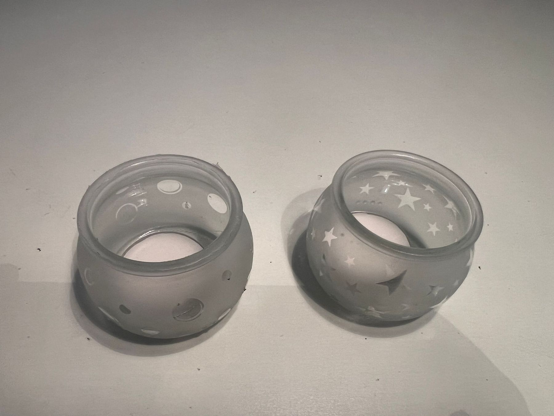 Kerzenständer: 2 x Teelichthalter Glas – Gebraucht aus Egg b. Zürich von Brocki_Insel_Egg 1