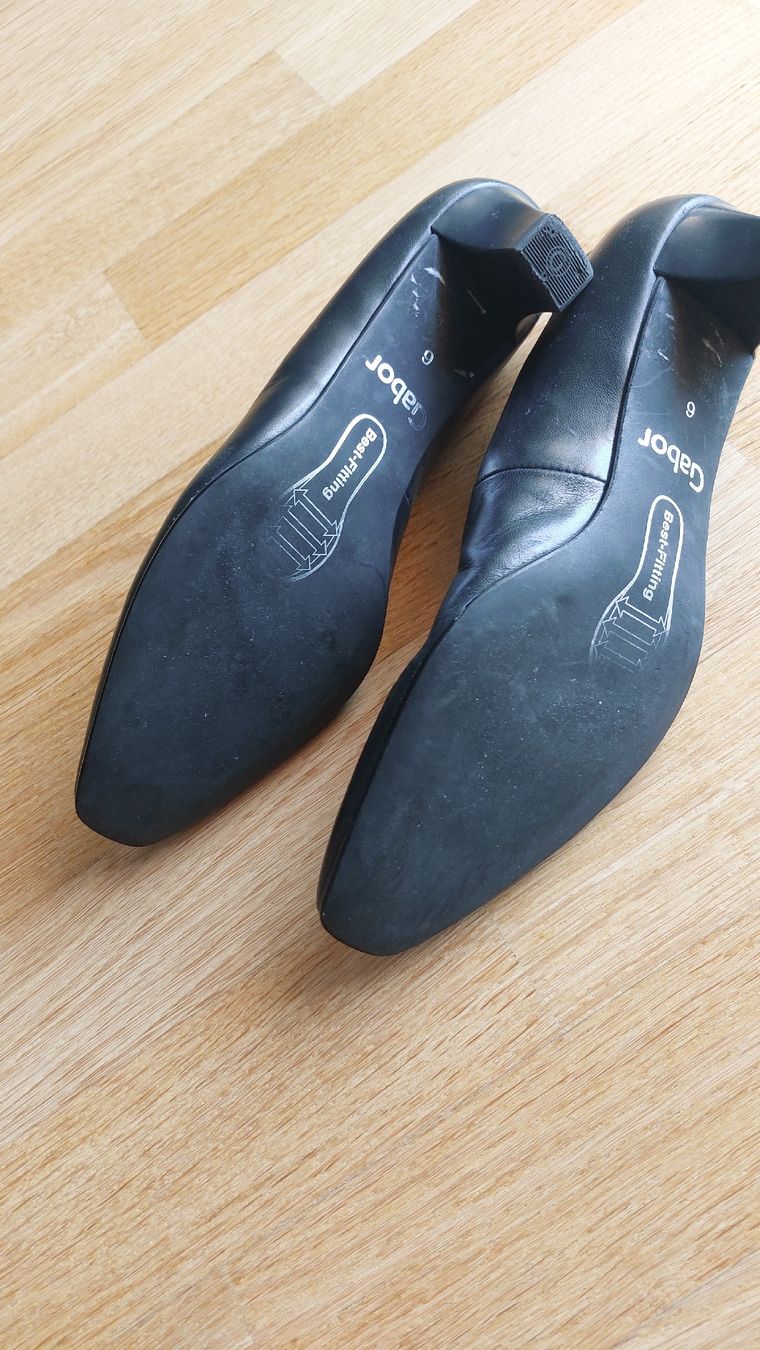 Gabor Scarpe da donna: super schöne echt Leder Pumps dunkelblau – Nuovo (secondo la descrizione) da Basel venduto da Sil_Yes 2