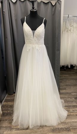 Elegantes Brautkleid Spitze Tüll Gr. 40 neuwertig