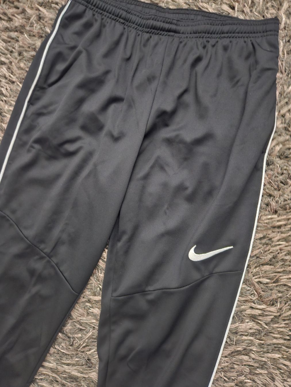 Nike Pantaloni: Nike Dri Fit Hose Gr.M – Nuovo (secondo la descrizione) da Emmenbrücke venduto da TopGato 1
