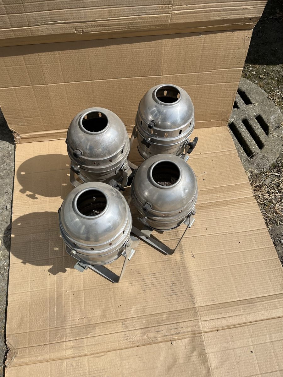 Fari: Scheinwerfer Gehäuse DTS Par 64 Classic Pro, 5 Stück – Difettoso da Boniswil venduto da FindInBox