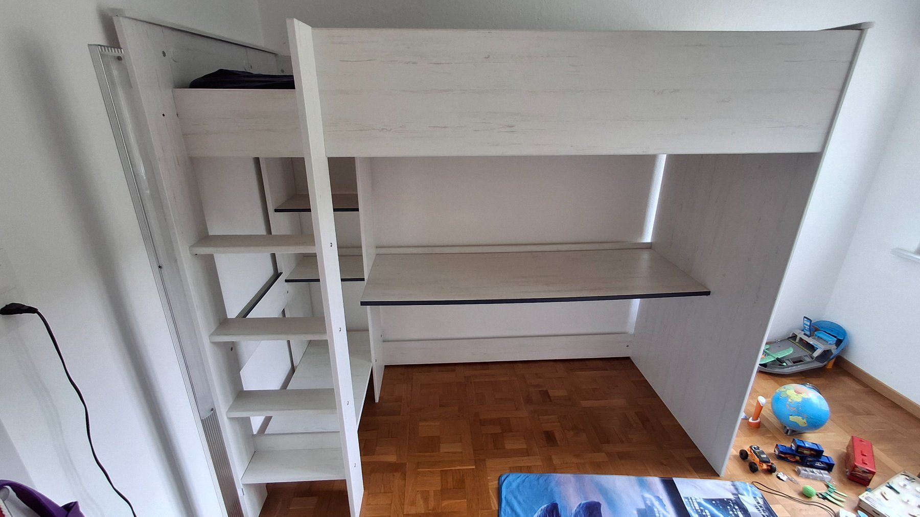 Letti: Lit superposé avec bureau et matelas – Usato da St-Imier venduto da GO11