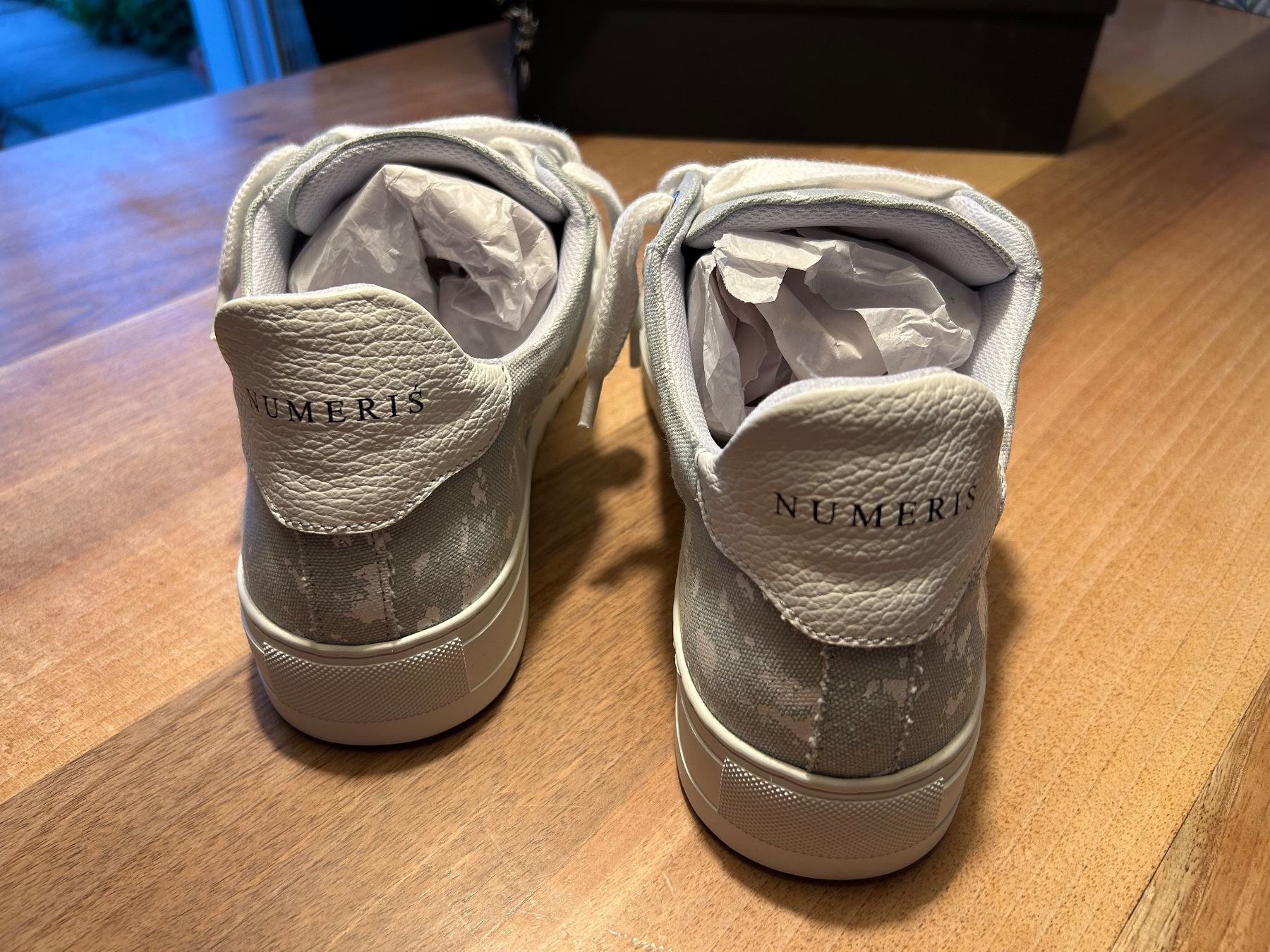 Scarpe da uomo: Numeris Sneaker neu & originalverpackt Grösse 45 – Nuovo e nell'imballaggio originale da Niederrohrdorf venduto da Mirjam3056 3