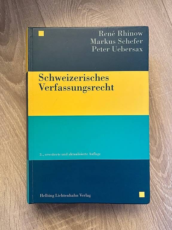 Libri: Schweizerisches Verfassungsrecht – Usato da Allschwil venduto da pau_zx8r