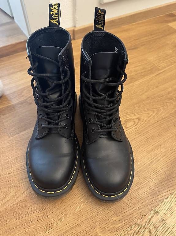 Scarpe da uomo: Dr Martens Schuhe – Usato da Bern venduto da Gabi_30 1