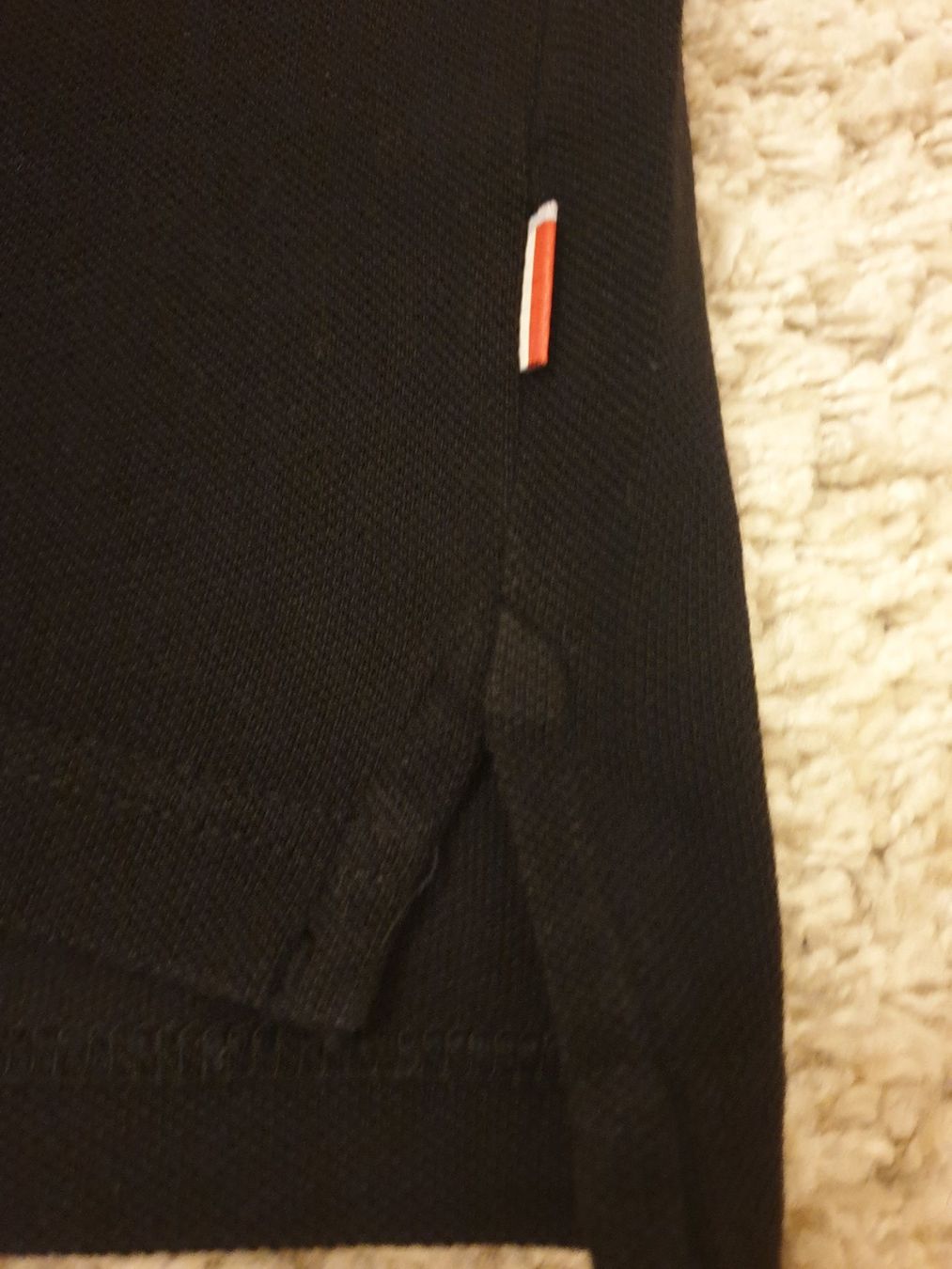 Maddison Magliette Polo: Polo Maddison, M, noir, coton, manche courte – Usato da Neuchâtel venduto da Verenas12 3