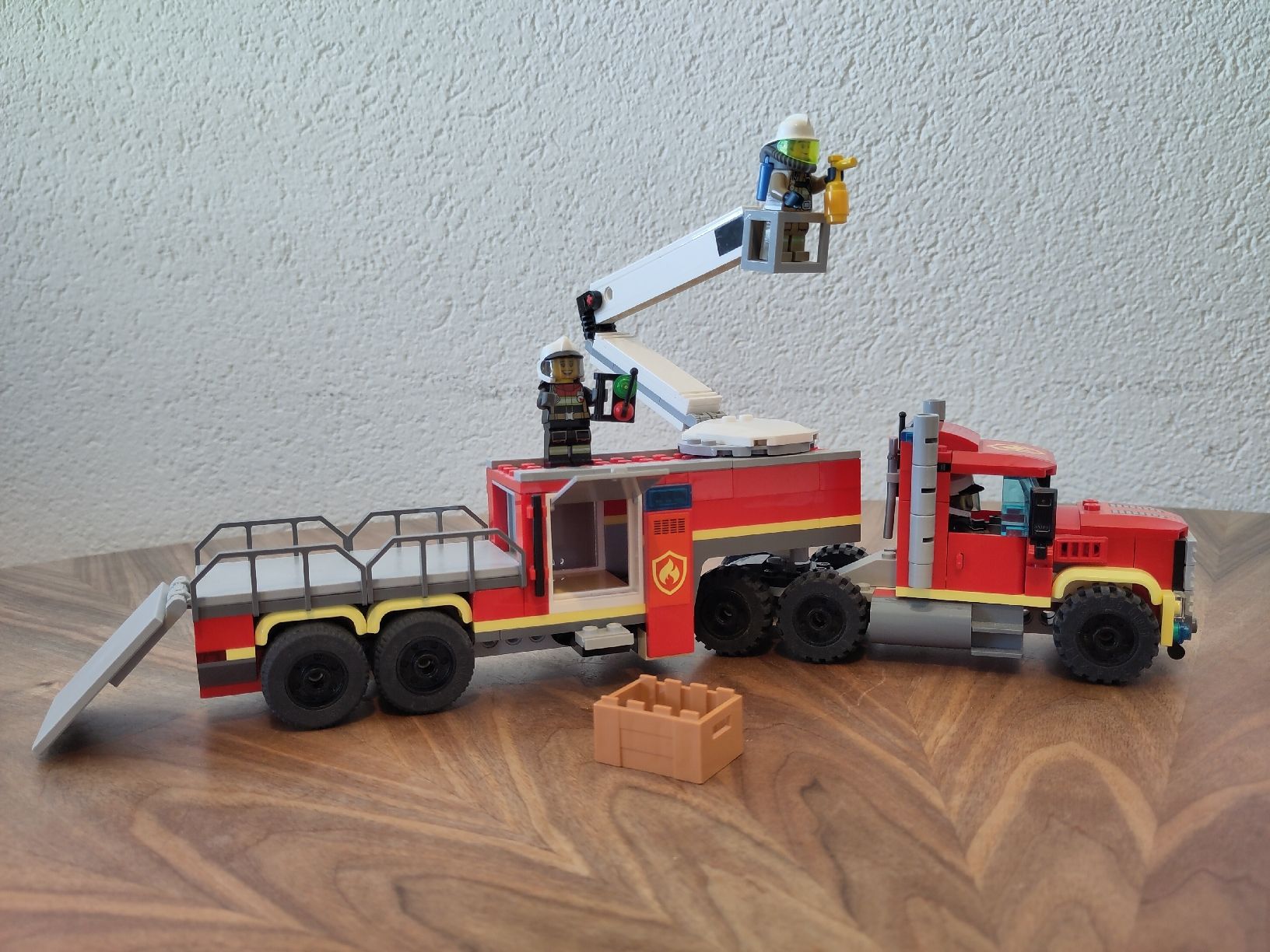 Lego Kit di costruzioni: Ensemble Lego pompiers – Usato da Neuchâtel venduto da div_5c6j 4