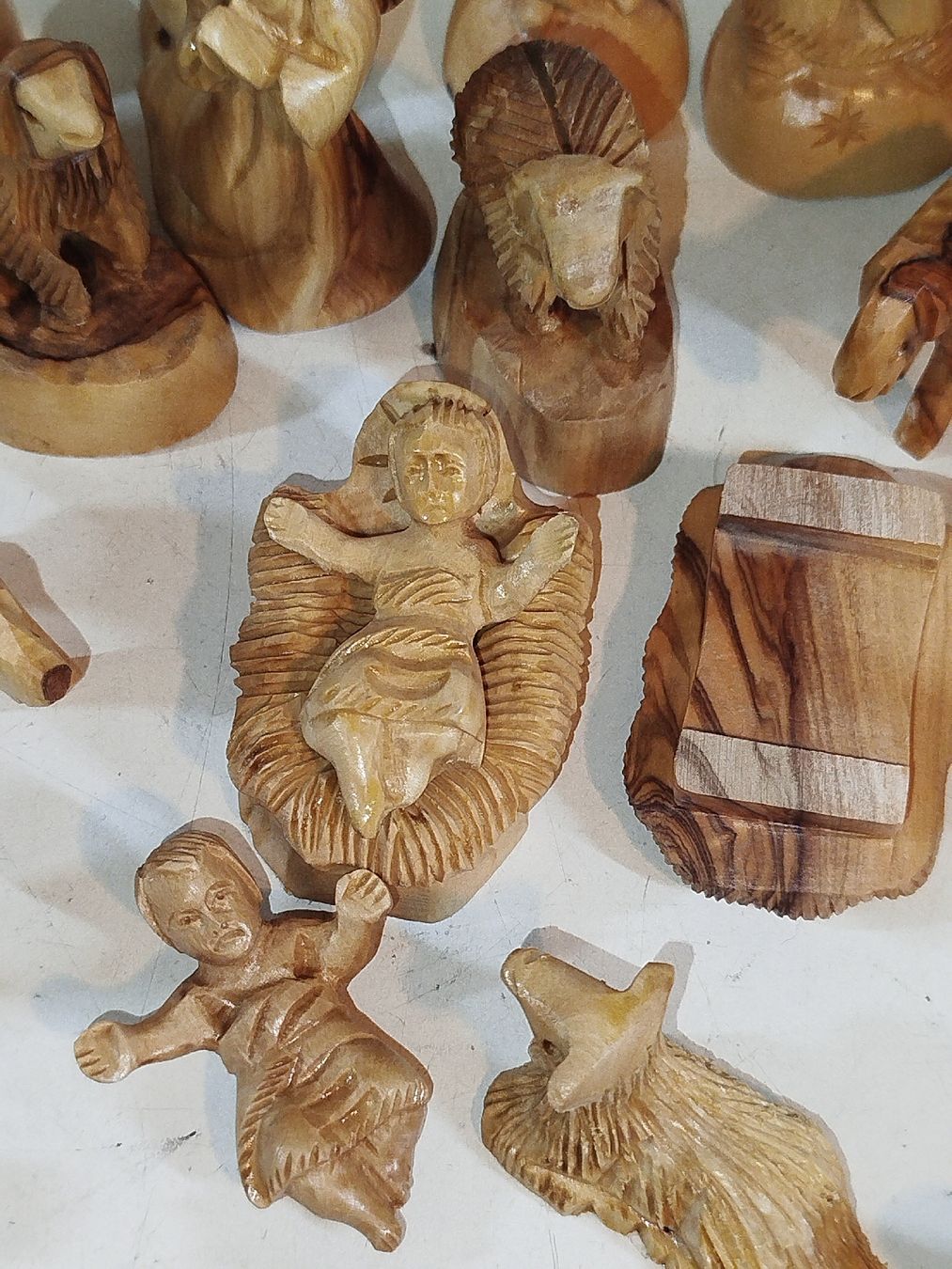 Xilografie: Wunderschöne, handgeschnitzte Krippenfiguren aus Holz(em14) – Usato da Künten venduto da Schnaepplihuus 4
