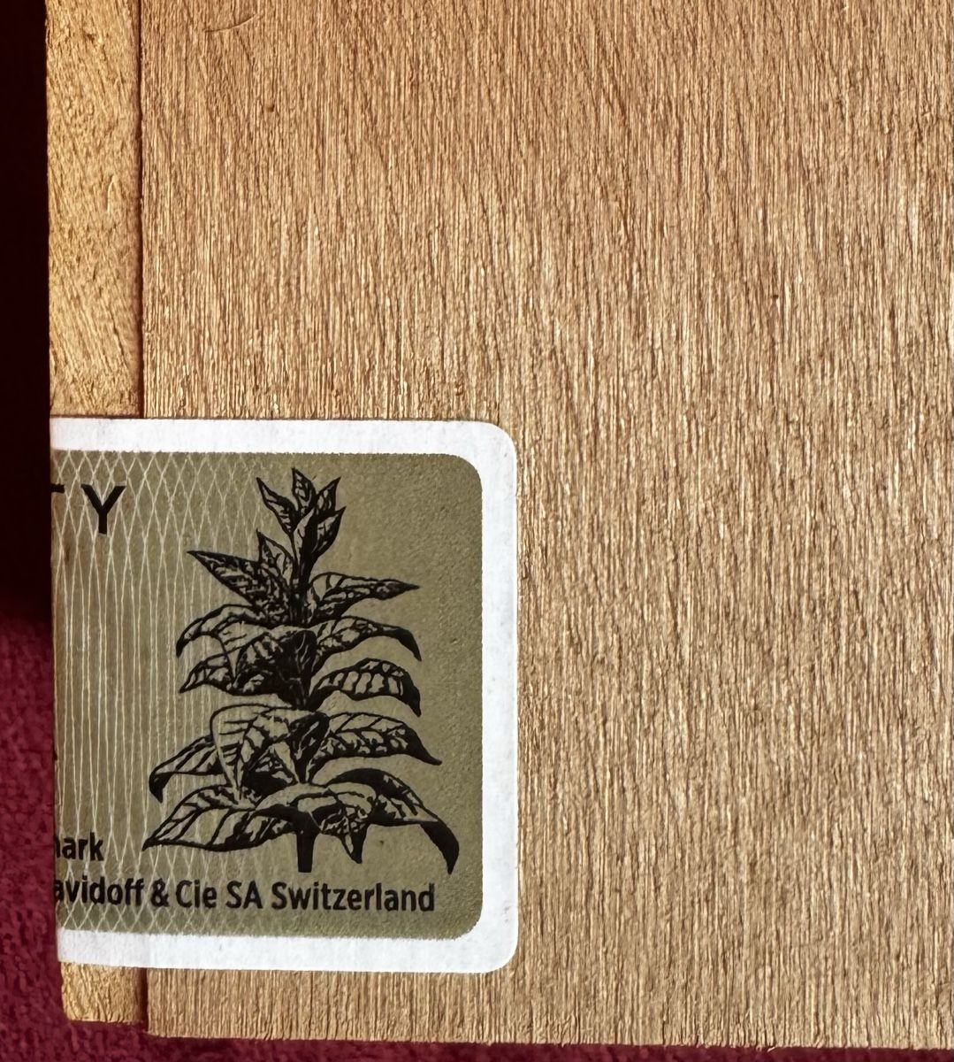 Davidoff Cigares: Davidoff Millennium Robusto - 25 Stk – Neuf avec emballage d'origine à Frauenfeld par hase1294 1