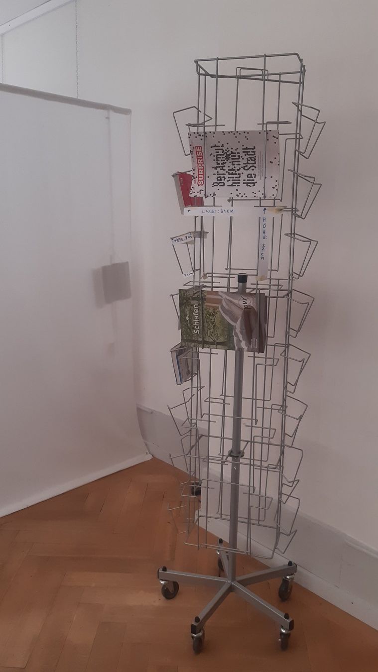 Autres décorations & accessoires: Katalogständer – D'occasion à Biel/Bienne par Strada29 6