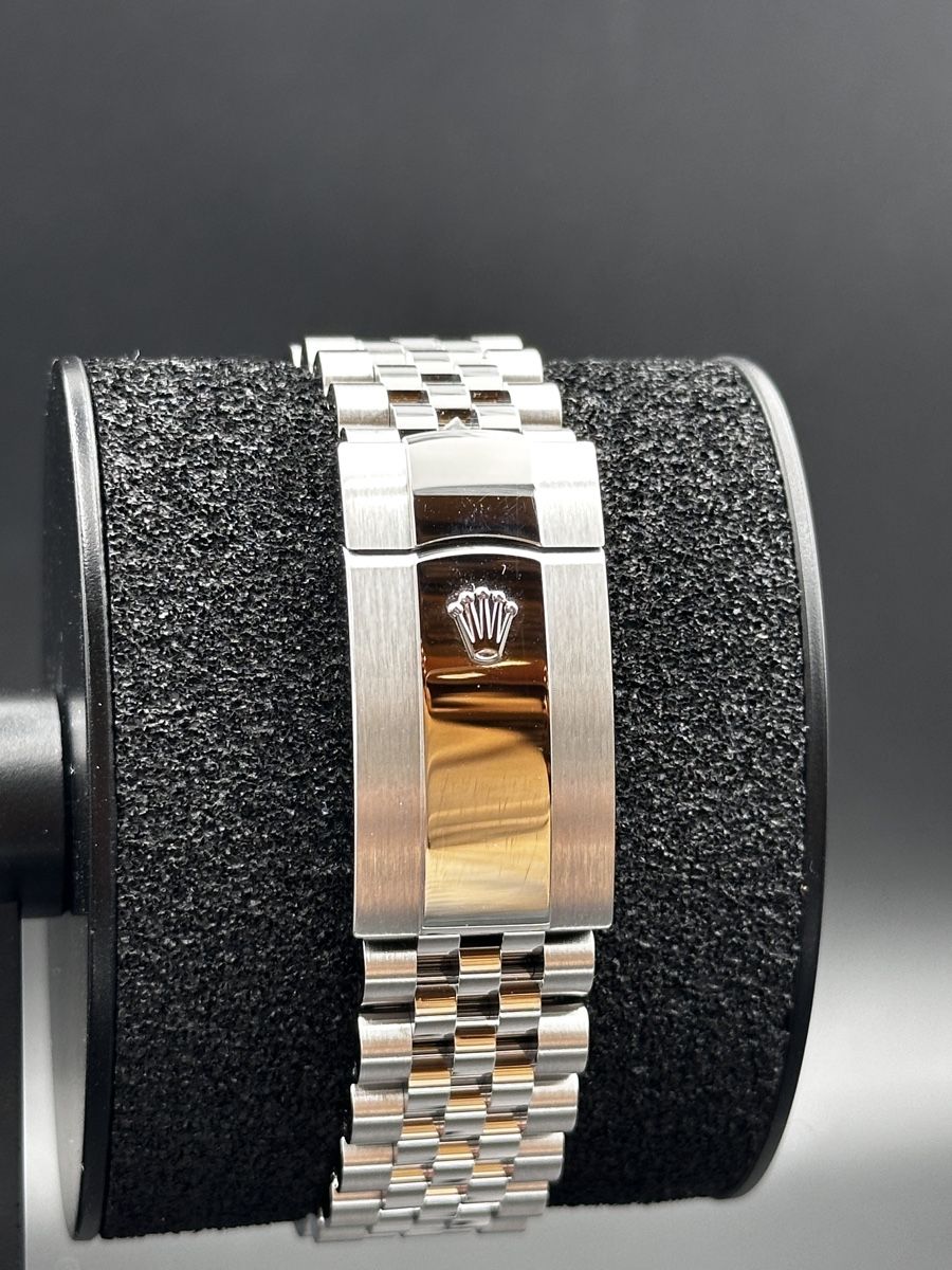 Rolex Orologi: Rolex Sky Dweller Ref: 326934 – Usato da Zürich venduto da Watches-Co. 1