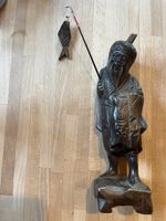 Der Fischer u.d. Meer/ Ältere asiatische Standfigur , H:26c