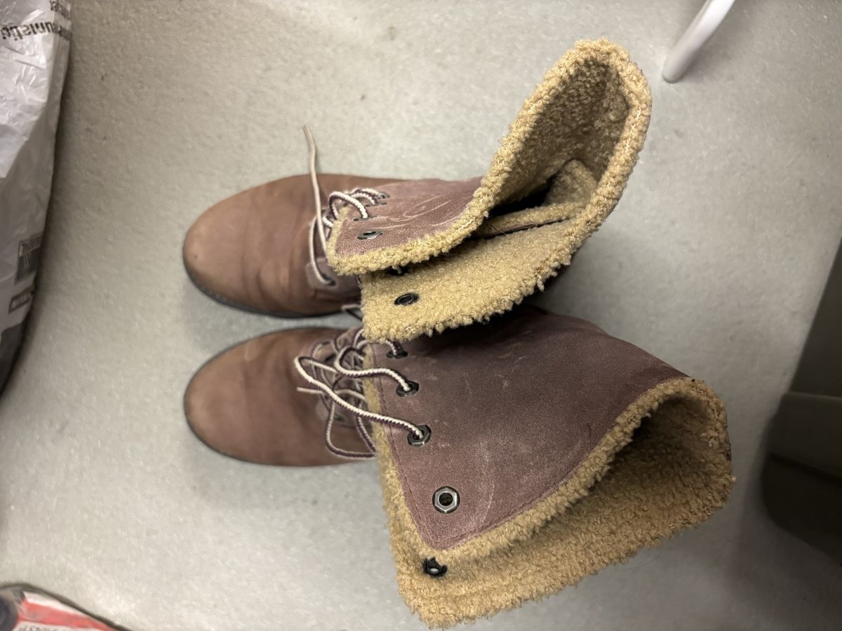 Timberland Scarpe da donna: Stiefel braun Timberland – Usato da Pfäffikon ZH venduto da Coffee44 2