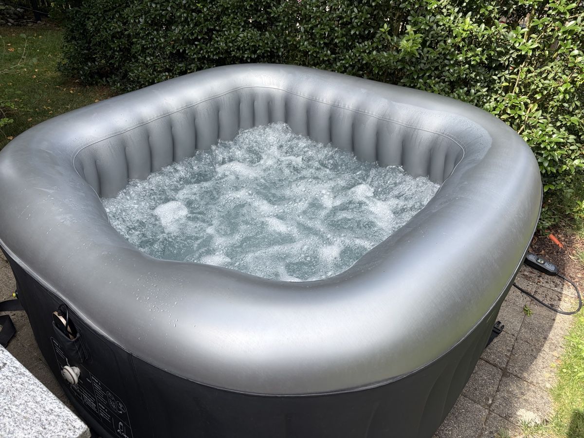 Bains à remous: Aufblasbare Whirlpool  – D'occasion à Ebikon par lau_v6gb 2
