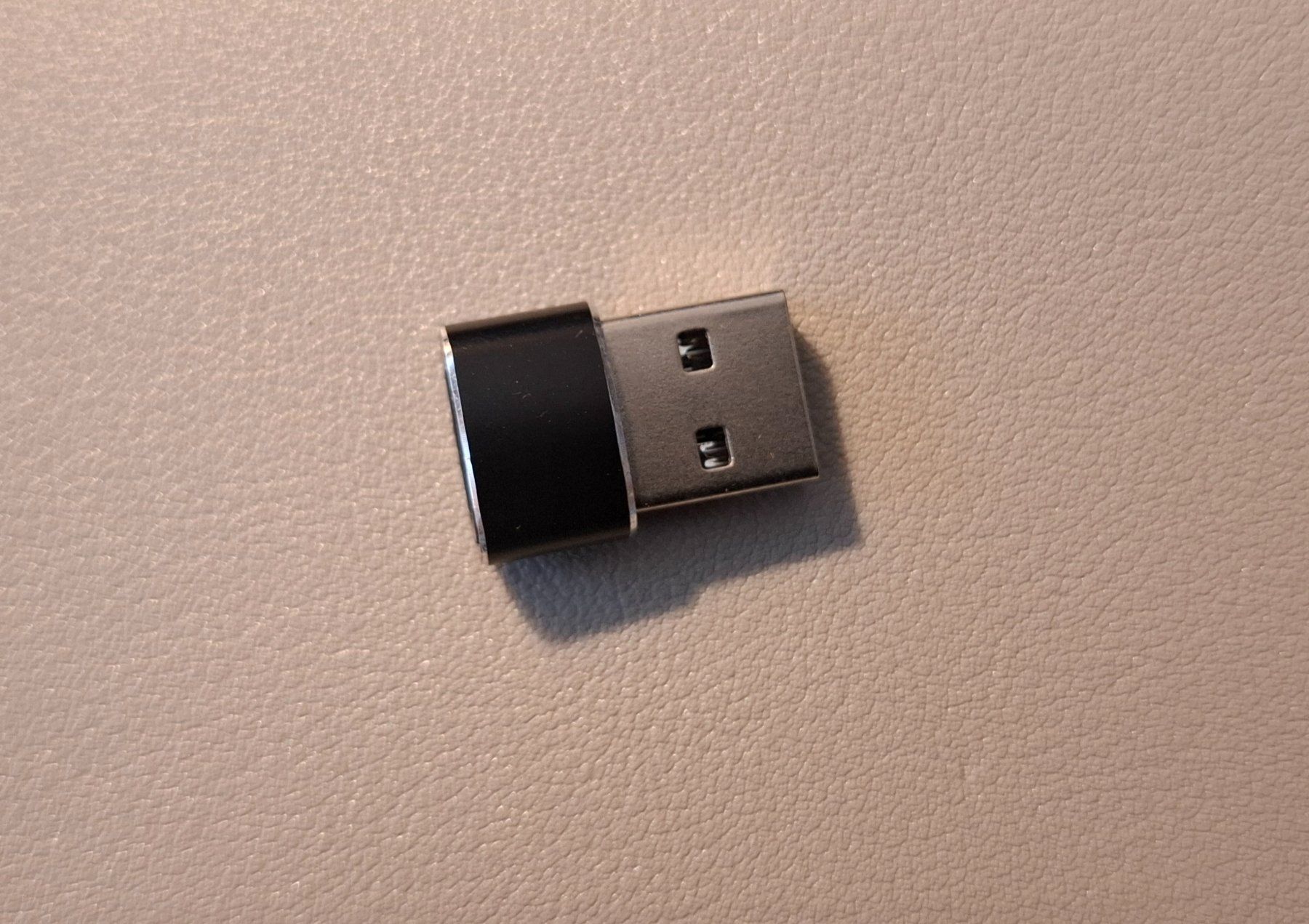 Laufwerke & Adapter: Adaptor, USB C input to USB A output 📲🔌 – Neu (gemäss Beschreibung) aus Grand-Lancy von atn_h5xf
