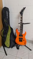 Jackson JS1X E-Gitarre (mit Zubehör)