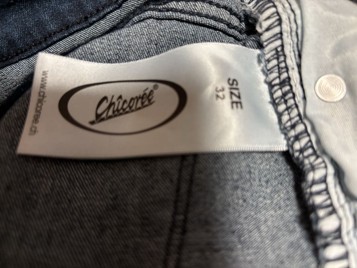 Jeans: Jeans 32 – Gebraucht aus Kesswil von Branca-01 7
