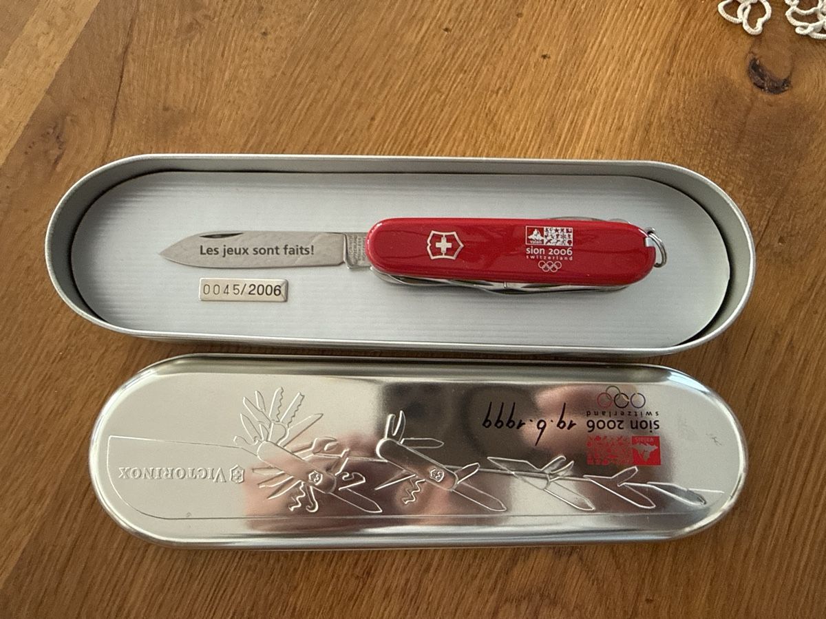 Taschenmesser: Victorinox Sion 2006 neuf – Neu (gemäss Beschreibung) aus Fleurier von salar