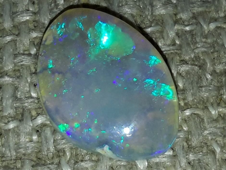 Pietre preziose: Australischer Flashfire Kristall Opal 1.36ct – Nuovo e nell'imballaggio originale da Uerkheim venduto da Winwinner 4