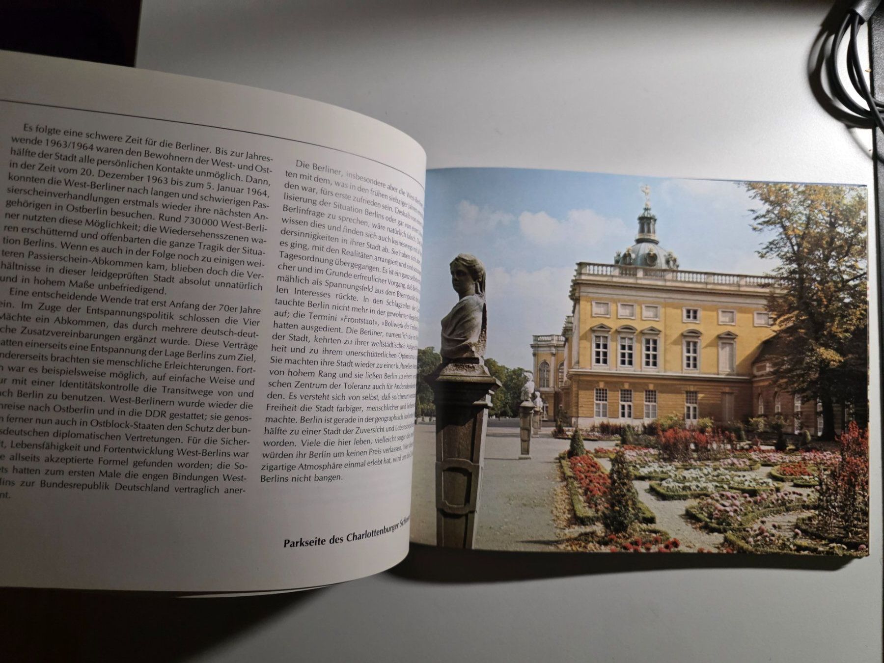 Libri: Berliner Feuilleton - Verlag Bernd Ehrig - 1982 – Usato da Walterswil BE venduto da Lonitti 9