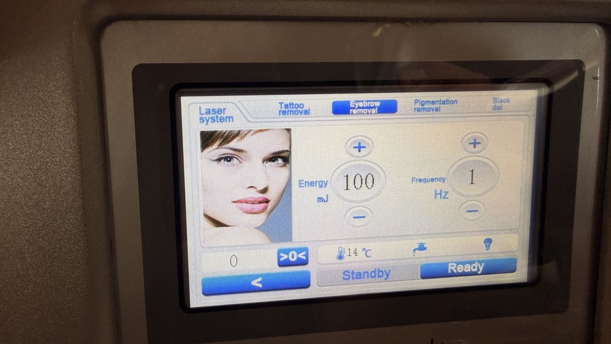 Tutte le macchine: Laser Tattoo Removal System Model J-200 – Usato da Rotkreuz venduto da perlengott 6
