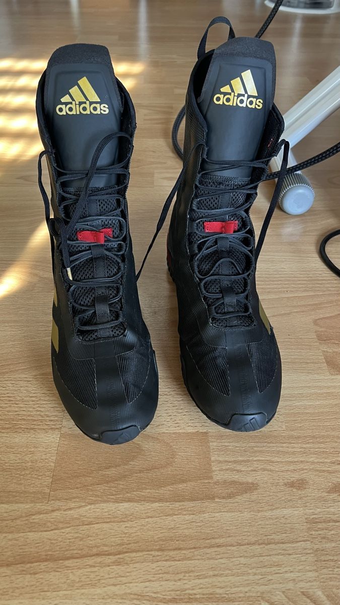 Adidas Scarpe da uomo: Adidas Boxschuhe, Boxstiefeln. Torsion system – Usato da Uznach venduto da bmw-girl