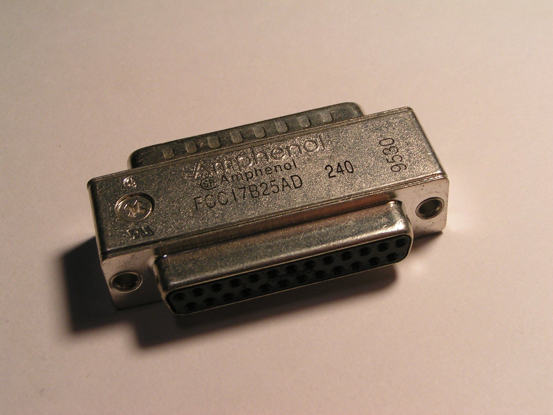 Unità & Adattatore: Sub-D-25 M/F Filter-Adapter – Nuovo (secondo la descrizione) da Nussbaumen AG venduto da Muerik 1