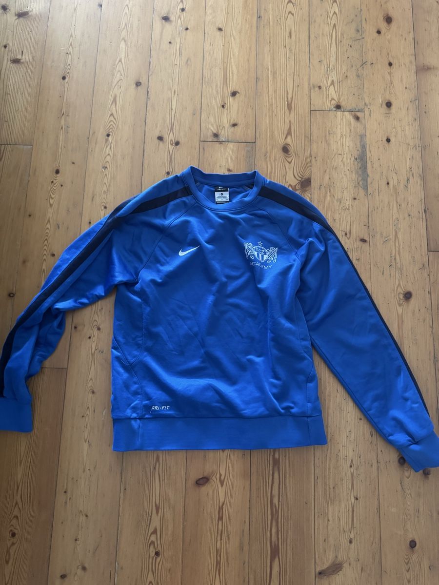 Maillots de corps & Pantalons: FC Zürich Trainingstop – D'occasion à Zürich par kofi1