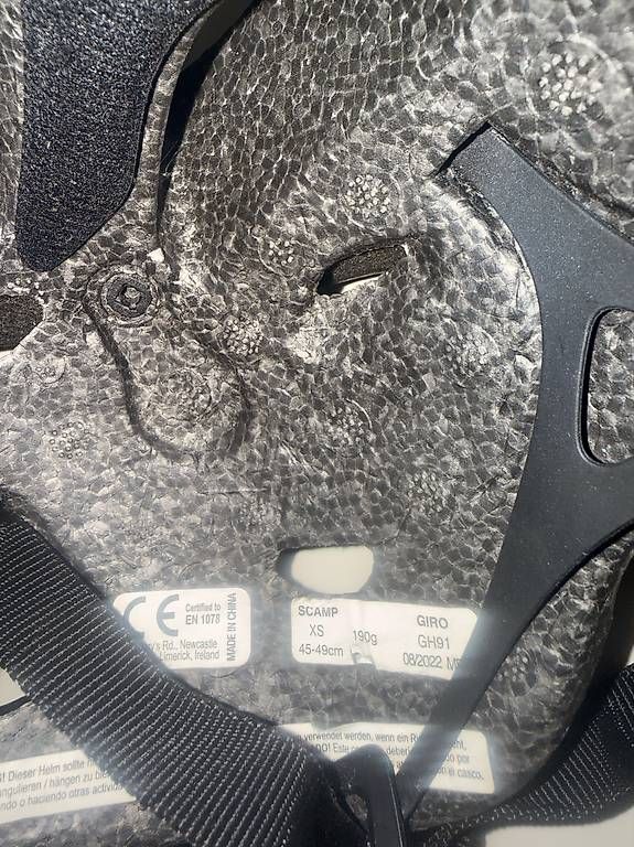 Helme: Giro Velohelm – Gebraucht aus Wattwil von mic_8nc5 1