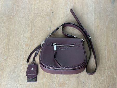Marc Jacobs Handtasche Lila Leder Neu mit Etiketten