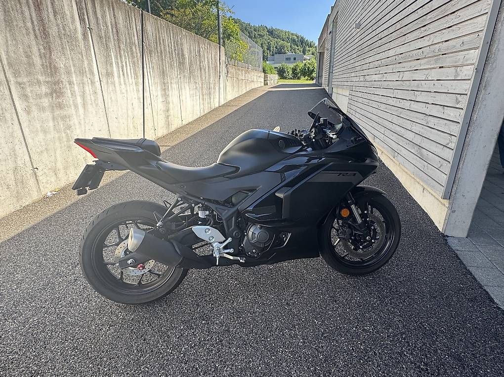 Strada: Yamaha YZF R3 2025  – Usato da Stallikon venduto da cli_qqz5 1