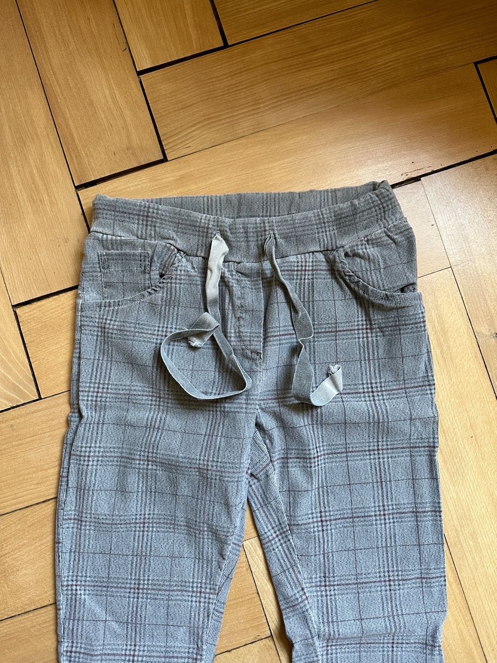 Hosen: Hose grau kariert - S – Gebraucht aus Zürich von Diazaio 1
