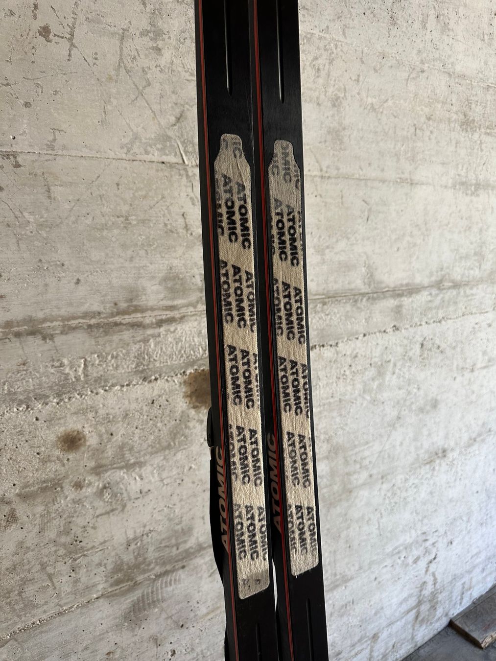 Atomic Skis: Klassisch Langlaufski Atomic 207CM – Gebraucht aus Emmenbrücke von karkarkar 4