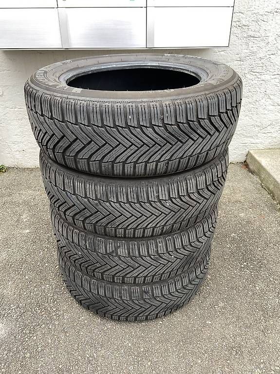 Sonstiges Schreiben & Zeichnen: 195/60/16 Michelin Winterreifen  – Gebraucht aus Frasnacht von nobloff