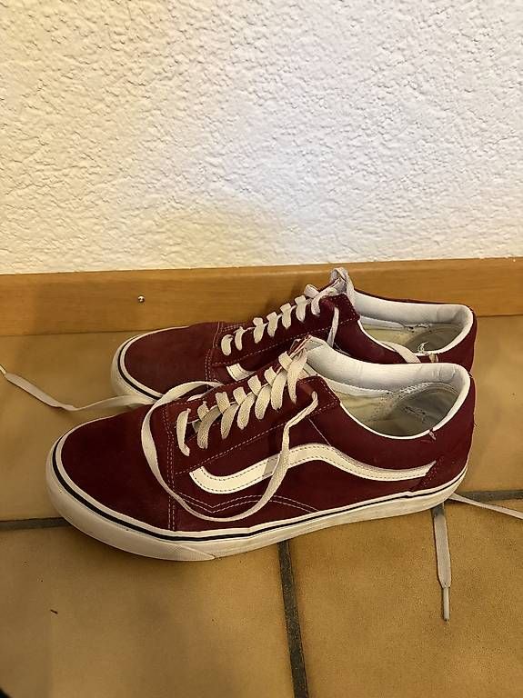 Vans Herrenschuhe: Vans Old Skool Bordeaux Gr. 44 – Gebraucht aus Niederrohrdorf von k.schaffner 1