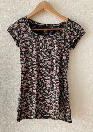 T-SHIRT BASIC blumig, froh!