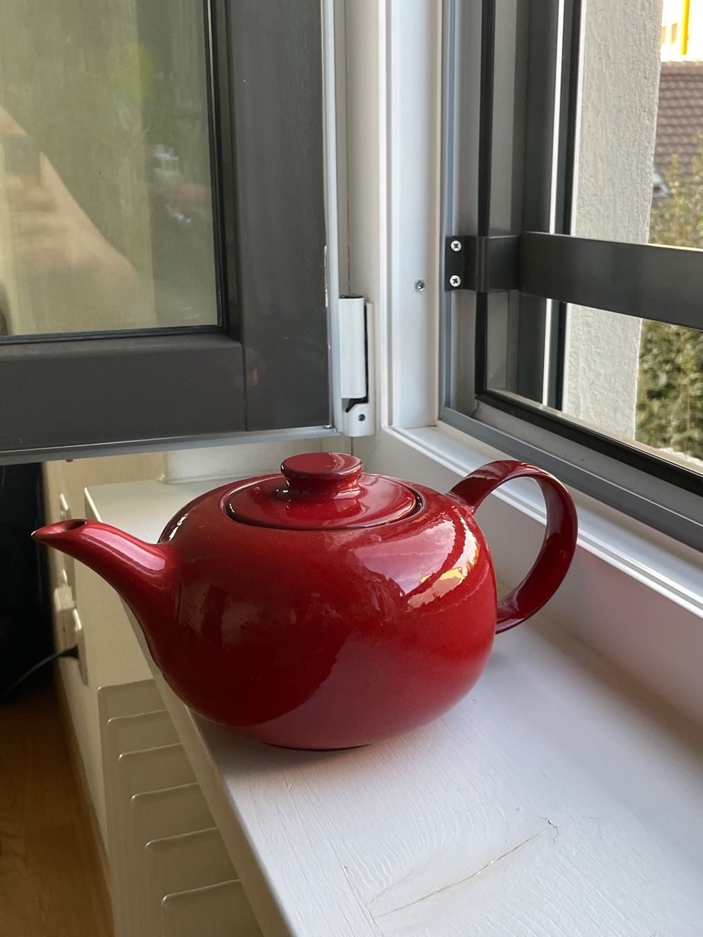 Melitta Teekannen: Théière rouge ceracron – Gebraucht aus Fregiécourt von sch_r9rz