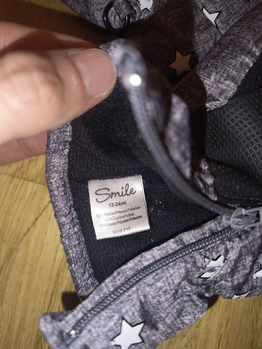 Guanti: Handschuhe winter 12-24M – Usato da Schliern b. Köniz venduto da yalls 2