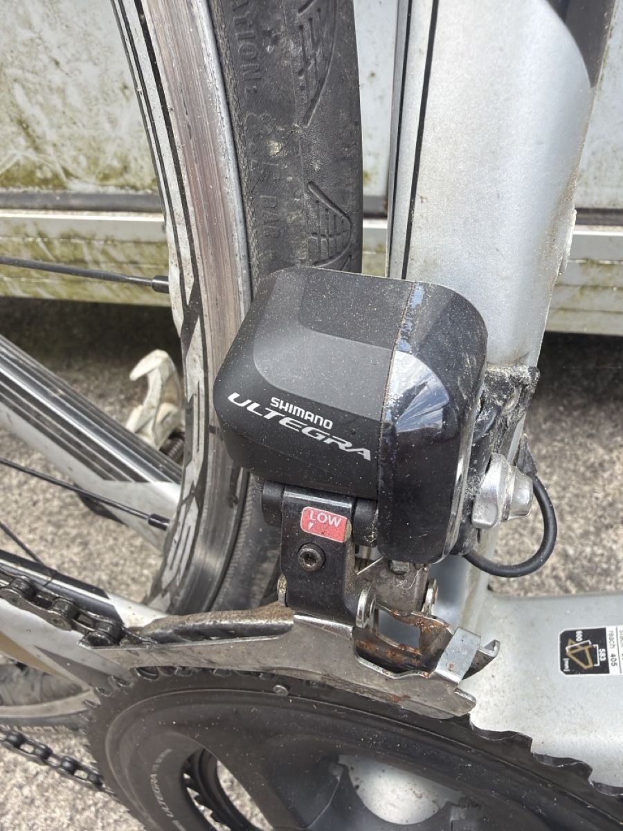 BMC Velos: BMC SLR02 cadre cassé  – Defekt aus Chavannes de Bogis von yan_cz2h 6