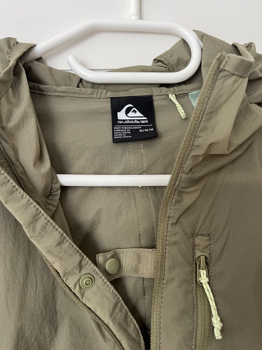 Quiksilver Jacken: Quiksilver Windbreaker M – Gebraucht aus Bern von vad_7whw 2