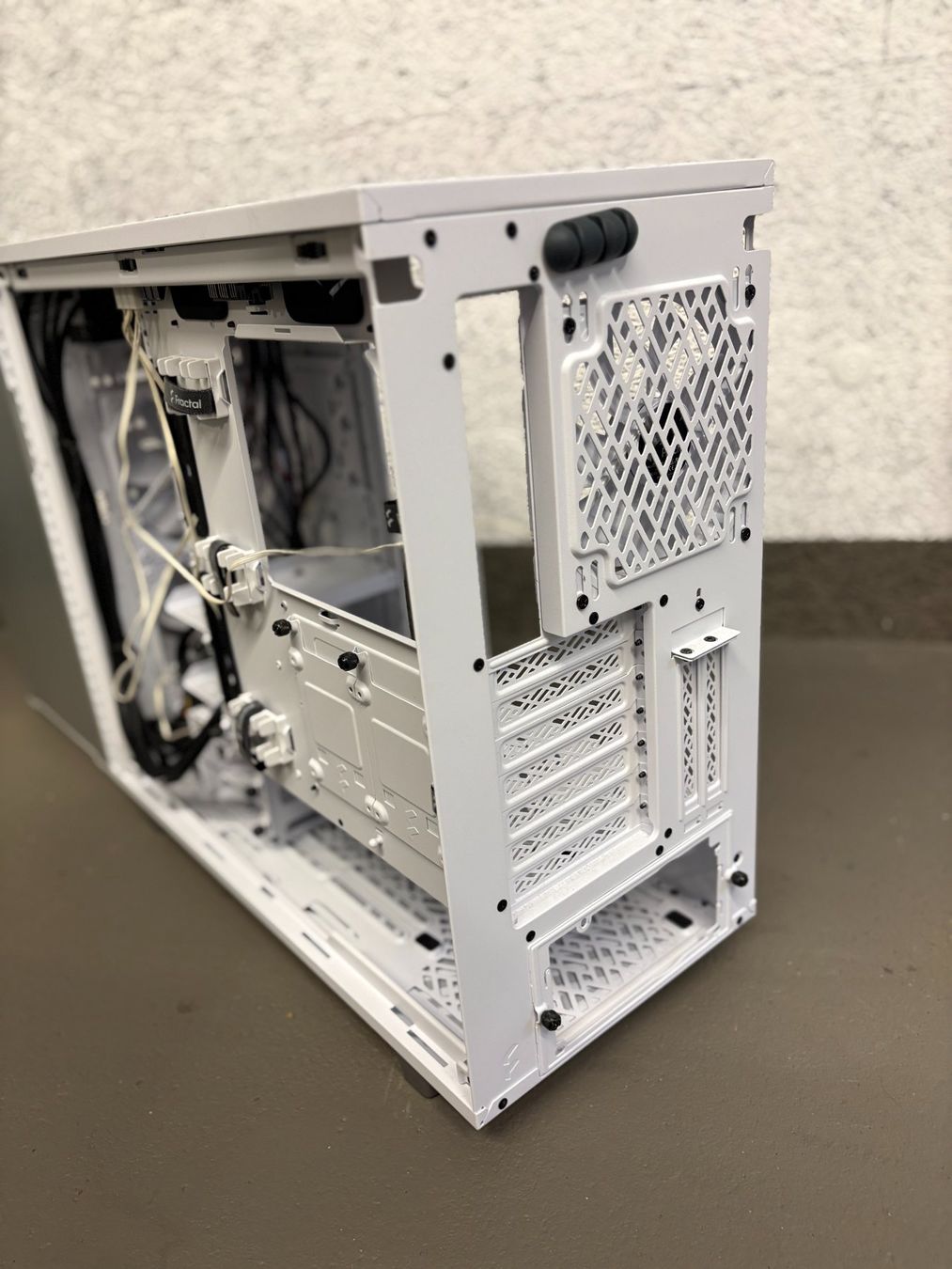 Fractal Gehäuse: Fractal Define 7 Weiss PC-Gehäuse – Gebraucht aus Fischbach-Göslikon von ElMundo01 4