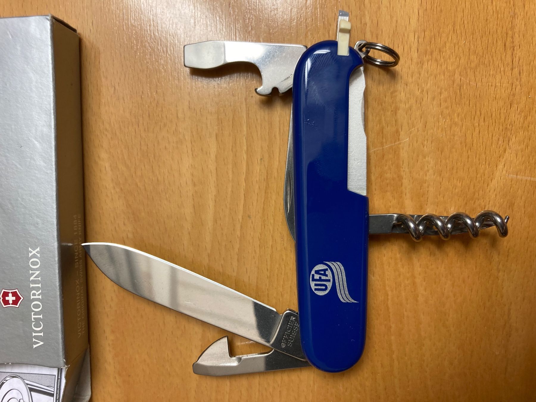 Victorinox Couteaux de poche: UFA Victorinox original verpacktes Sackmesser – Neuf avec emballage d'origine à Wängi par Kaesli 2