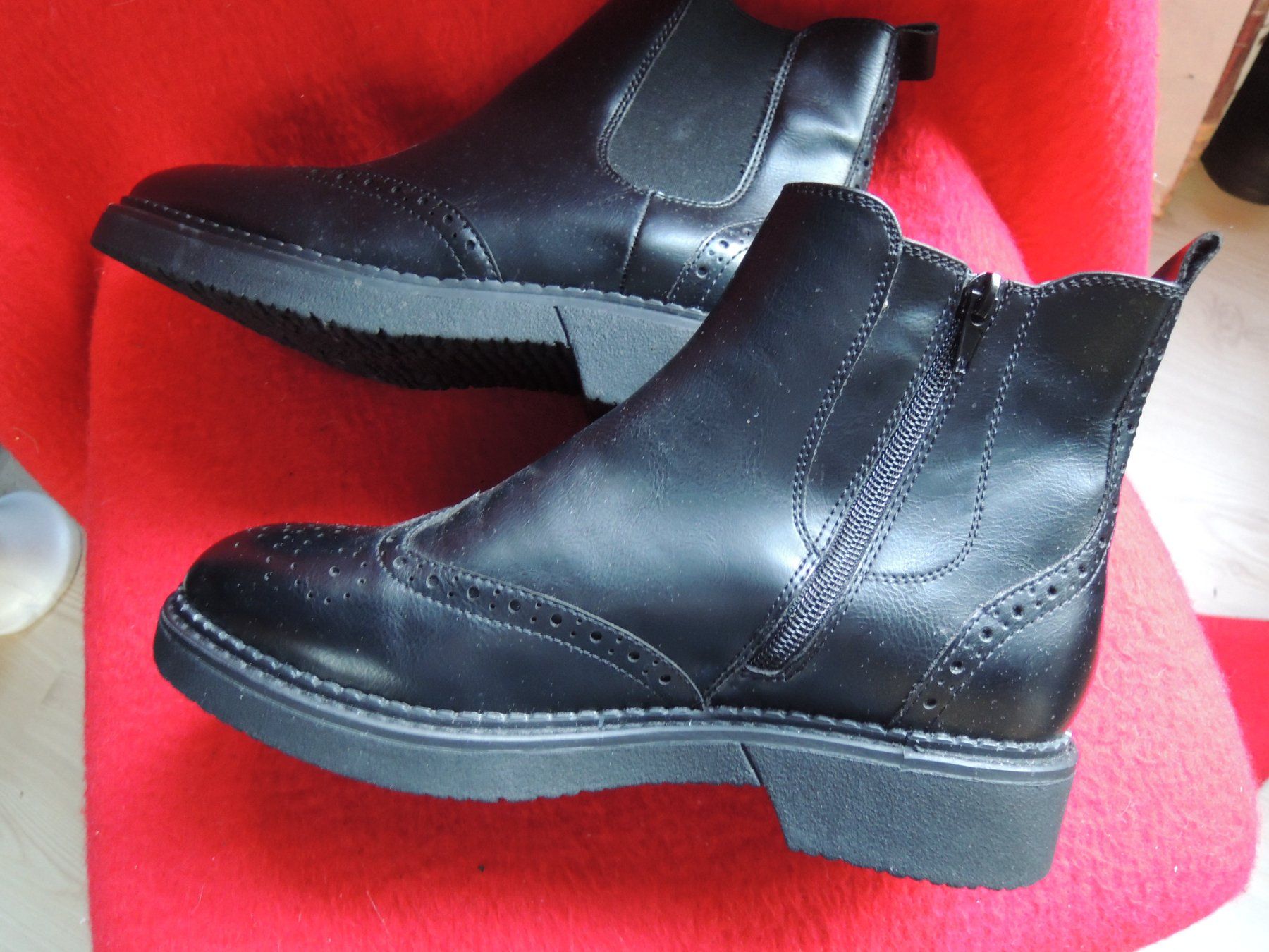 Damenschuhe: NEUE Damenschuhe Grösse 40 Twint ok – Neu (gemäss Beschreibung) aus Uznach von rut_xrx5