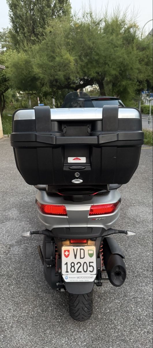 Piaggio Scooter: Piaggio mp3 400HPE – Nuovo (secondo la descrizione) da Crissier venduto da fke_g79l 3