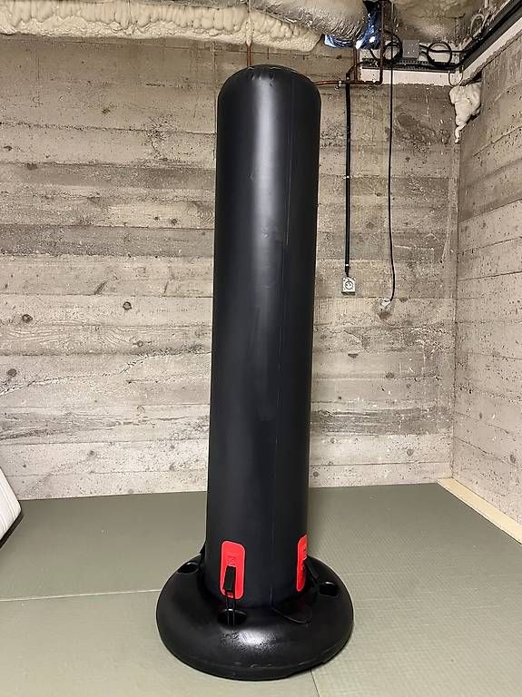 Boxsäcke: Punching Ball Decathlon Outschock Boxing Machine 100 – Neu und originalverpackt aus Genève von cho_jf98