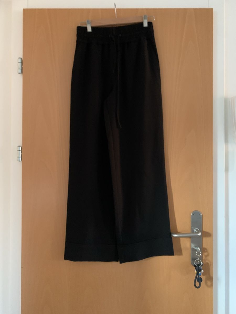 Ganni Hosen: Pantalon large Ganni – Neu (gemäss Beschreibung) aus Genève von vic_s9c5 2