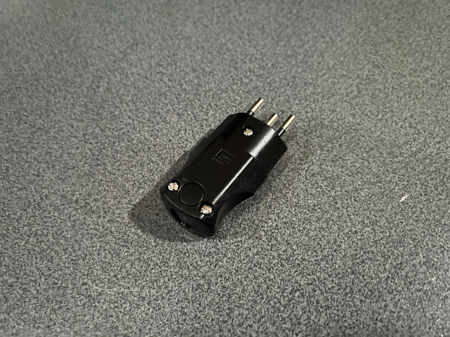 Spine: Stromstecker/Stromkupplung – Nuovo (secondo la descrizione) da Oensingen venduto da alpenvogel92 2